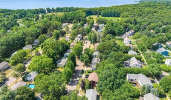88 Pleasant Ave, Burlington, VT 05408