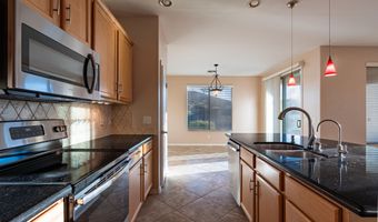 453 W LANTANA Pl, Chandler, AZ 85248