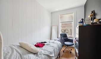 12 Foster 8, Boston, MA 02109