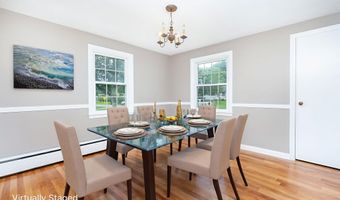 473 Lower Ln, Berlin, CT 06037