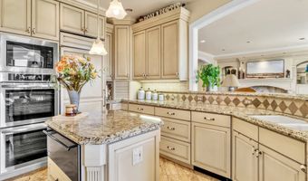 13424 EHLEN Rd, Aurora, OR 97002