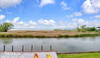 7305 Dyke Rd, Algonac, MI 48001