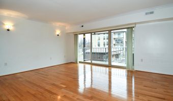 5207 NEWTON St 203, Bladensburg, MD 20710