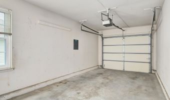 98 Pine Oak Blvd, Barnegat, NJ 08005