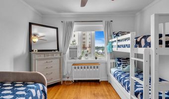 8 Deal Lake Ct, Asbury Park, NJ 07712