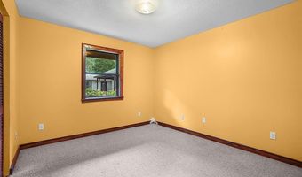 6703 Frandsen Rd, Alhambra, IL 62001