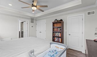 2410 STELLA Pl 2, Alexandria, VA 22303