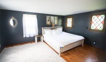 5620 Vore Ridge Rd, Athens, OH 45701