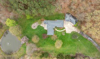 9200 Bailey Dr NE, Ada, MI 49301