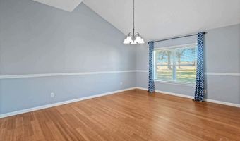 236 Beacon Ln, Atmore, AL 36502