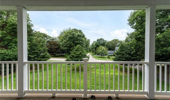 116 Holly Hills Ln, North Kingstown, RI 02874
