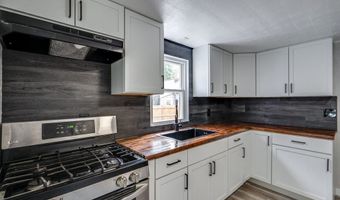 347 Buckeye Ave, Alliance, OH 44601