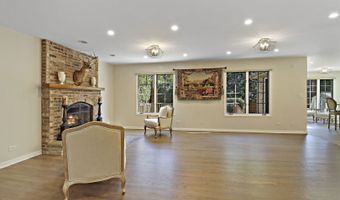 765 N Central Ave, Addison, IL 60101