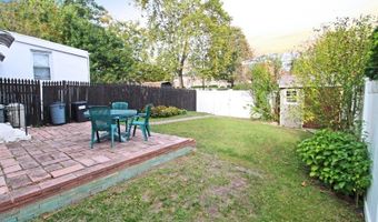 126 Baker St, Andover, NJ 07801