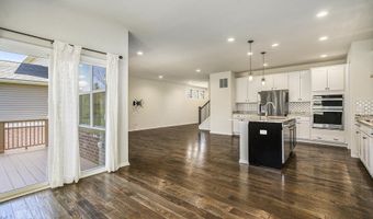 2895 Dillon Dr, Ann Arbor, MI 48105