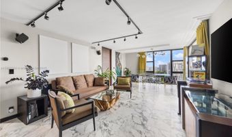 20379 W Country Club Dr 2333, Aventura, FL 33180