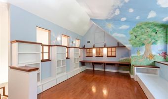 16 Hillside Rd, Cumberland, RI 02864