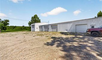 15526 Evans Rd, Basehor, KS 66007