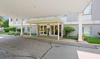 8315 N BROOK Ln 2-806, Bethesda, MD 20814