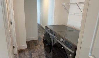 1611 6th Ave E A5, Alexandria, MN 56308