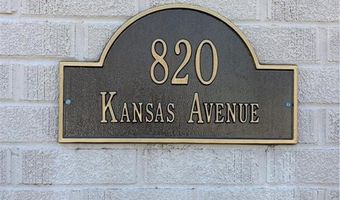 820 Kansas Ave, Atchison, KS 66002