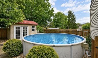 37 Euclid Dr, Athens, OH 45701