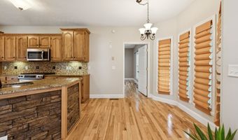 314 W Main St, Alexandria, TN 37012