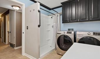 1311 Evergreen Dr, Bartlesville, OK 74006