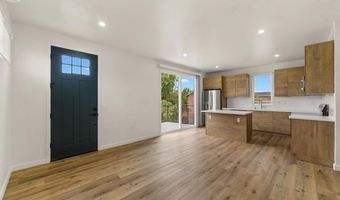2501 Davis Ave, Carlsbad, CA 92008