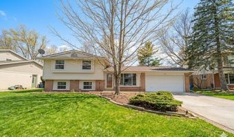 3212 Lockridge Dr, Ann Arbor, MI 48108