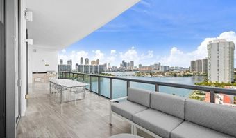 3300 NE 188th St UPH09, Aventura, FL 33180