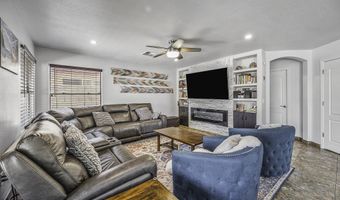 5976 W KESLER Ln, Chandler, AZ 85226