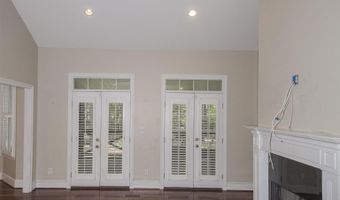 151 Mockingbird Ln, Atmore, AL 36502