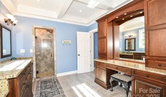 711 Yadkin St, Albemarle, NC 28001