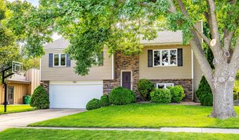 1201 SE Michael Dr, Ankeny, IA 50021