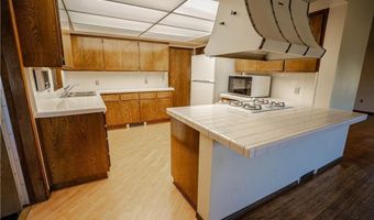 34155 Castlehaven Rd, Agua Dulce, CA 91390