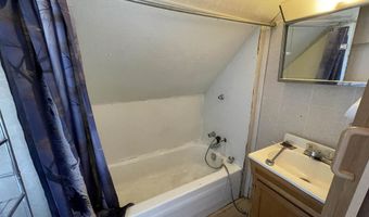 24 Jefferson St, Barre, VT 05641