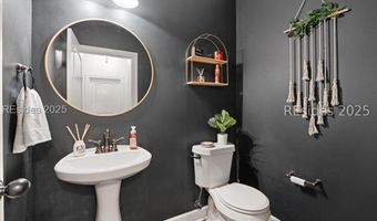 228 Station Pkwy, Bluffton, SC 29910
