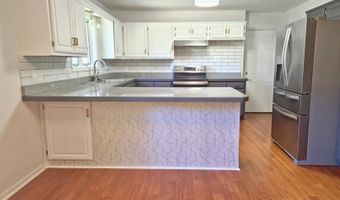 209 S KENTUCKY St, Adrian, MO 64720