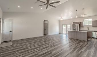 100 KATHY Cir, Aztec, NM 87410