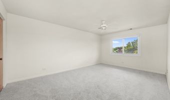 1025 S Fernandez Ave 4C, Arlington Heights, IL 60005