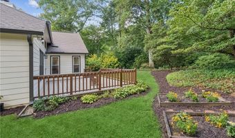 1102 Pine Grove Dr, Alpharetta, GA 30009