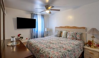 922 PEAR St, Reading, PA 19601