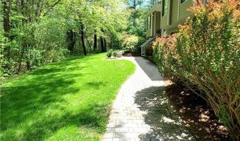 12 Ayoho Rd, Coventry, RI 02816