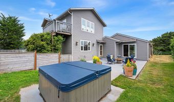 3883 NATALIE Way, Bandon, OR 97411