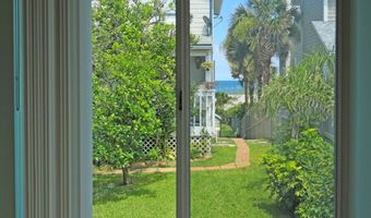1879 BEACH Ave, Atlantic Beach, FL 32233