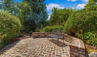 502 Los Alamos Rd, Santa Rosa, CA 95409