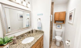 1402 S Saunders St, Aransas Pass, TX 78336
