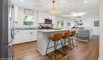 2804 Broome Ln, Beaufort, SC 29902