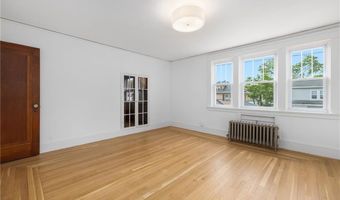26 Welfare Ave, Cranston, RI 02910